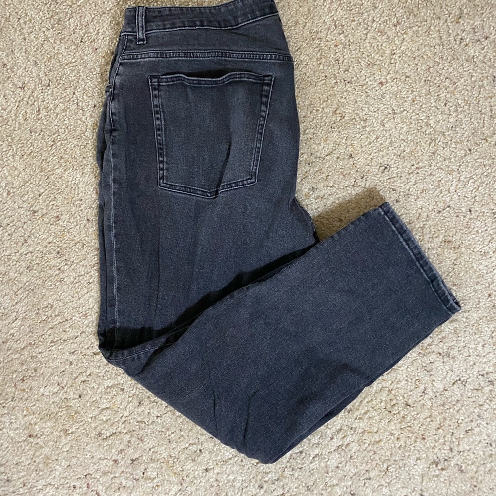 Everlane black/grey washed Curvy Cheeky Jean Size 34